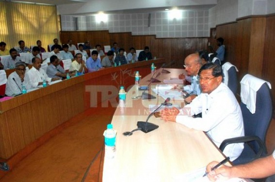 Power Minister Manik Dey holds review meeting with power department officials at Pragna Bhawan Power Minister Manik Dey holds review meeting with power department officials at Pragna Bhawan